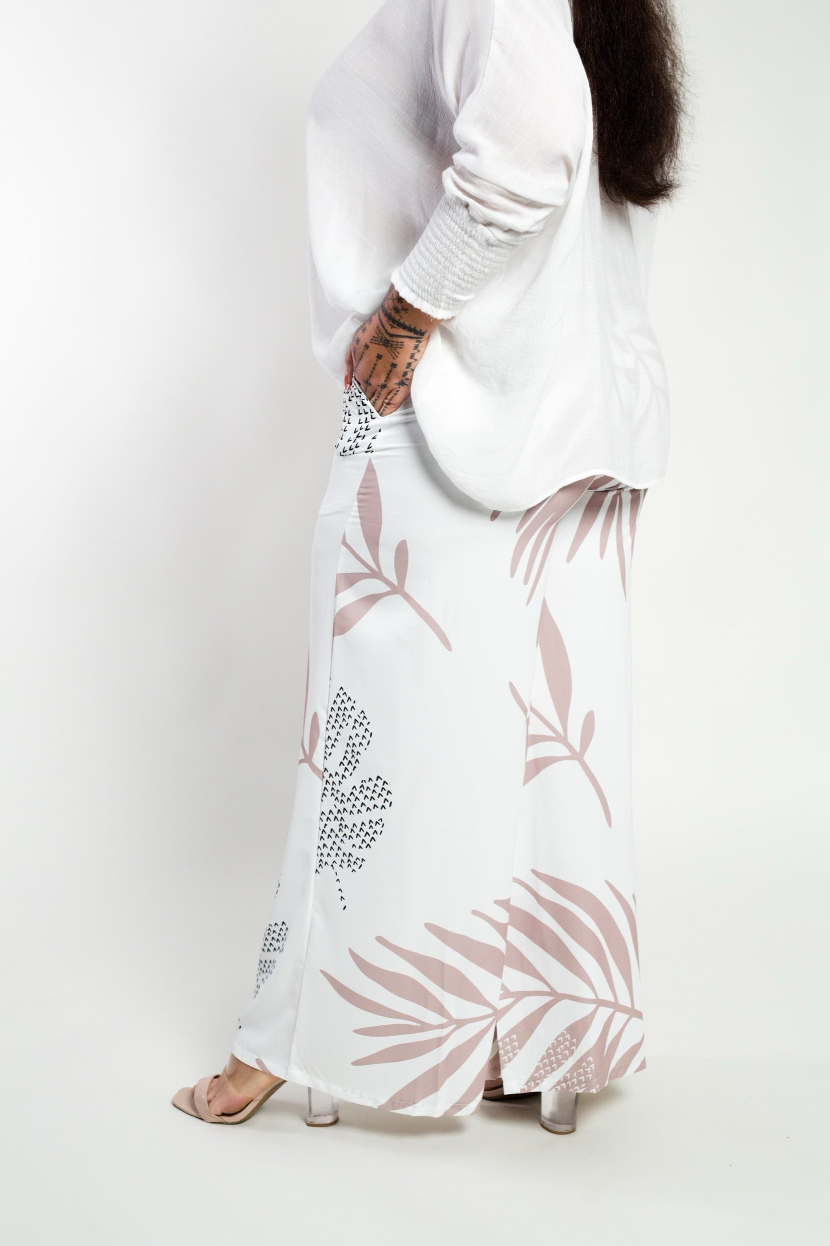 Nia Launiu Flowy Pants