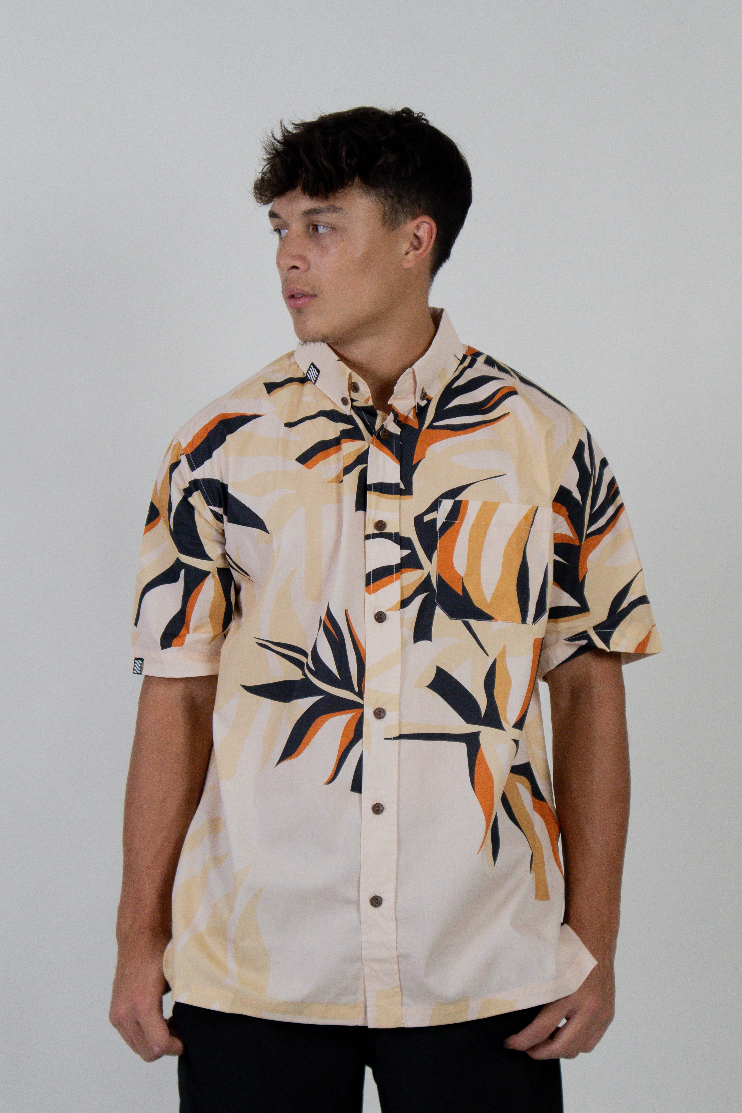 Men’s Waokanaka Button Down